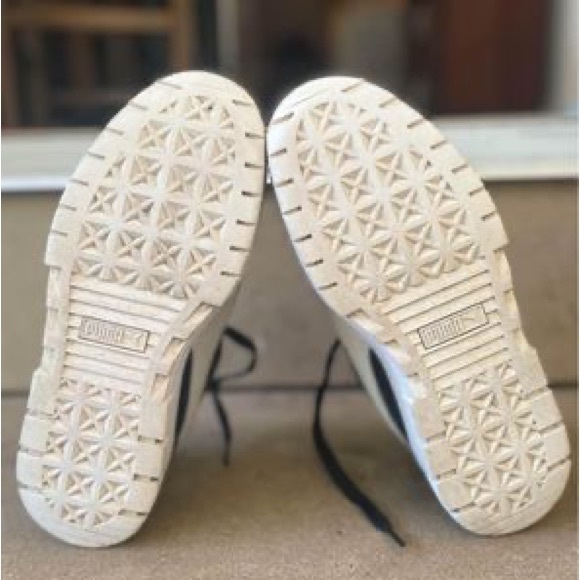 PUMA Platform Sneakers - Picture 2 of 3